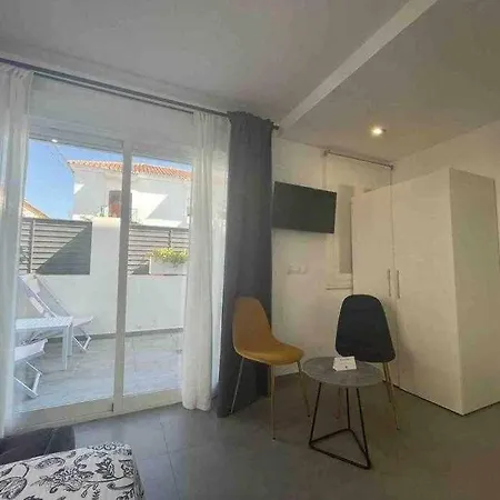 Xvii A Morales & Arnal Appartement *