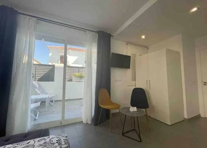 Xvii A Morales & Arnal