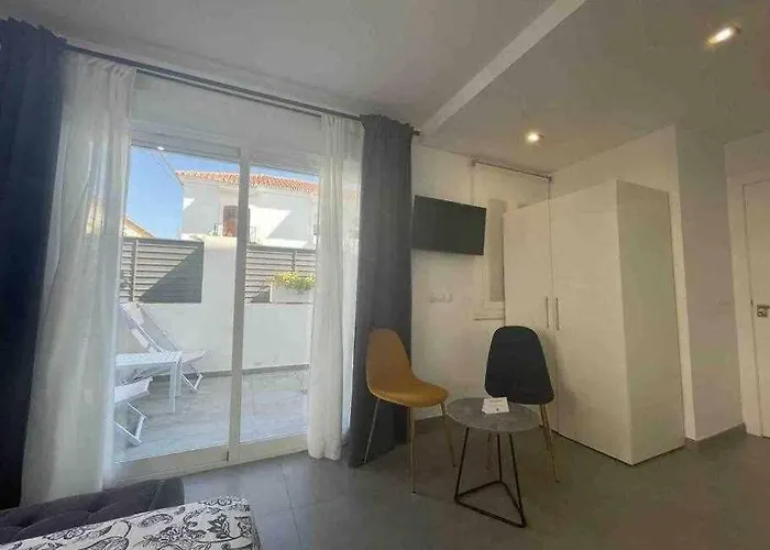 Xvii A Morales & Arnal アパート *